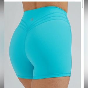 BuffBunny Legacy Short